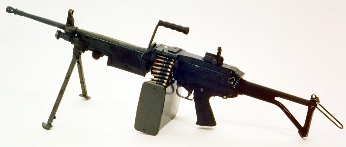 M249_FN_MINIMI_DA-SC-85-11586_c1.jpg